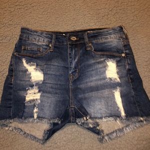 Ripped Jean shorts